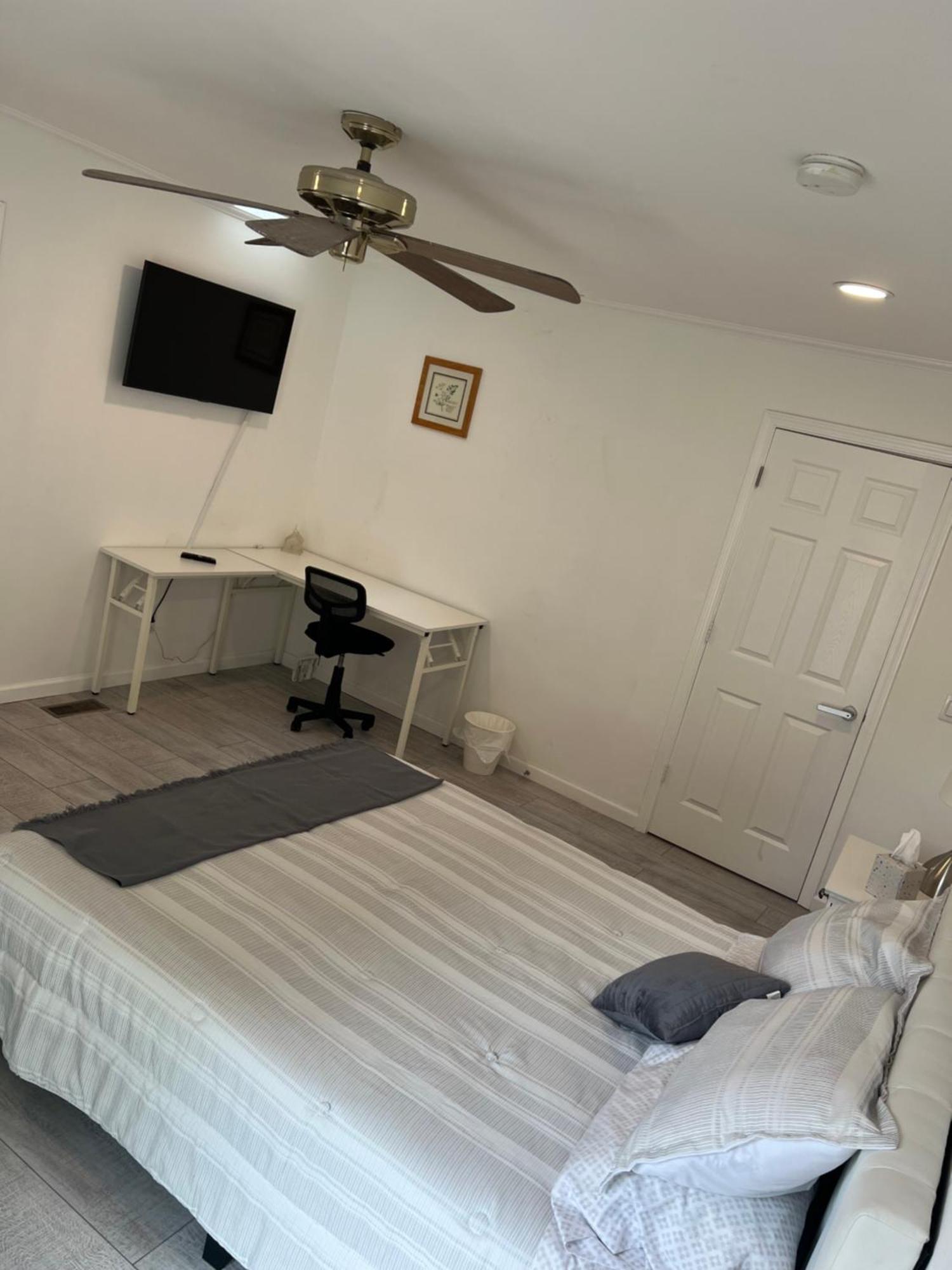 Cozy Private Suite 5 Min From Saint Francis Hospital And Woodland Hills Mall Tulsa Zewnętrze zdjęcie